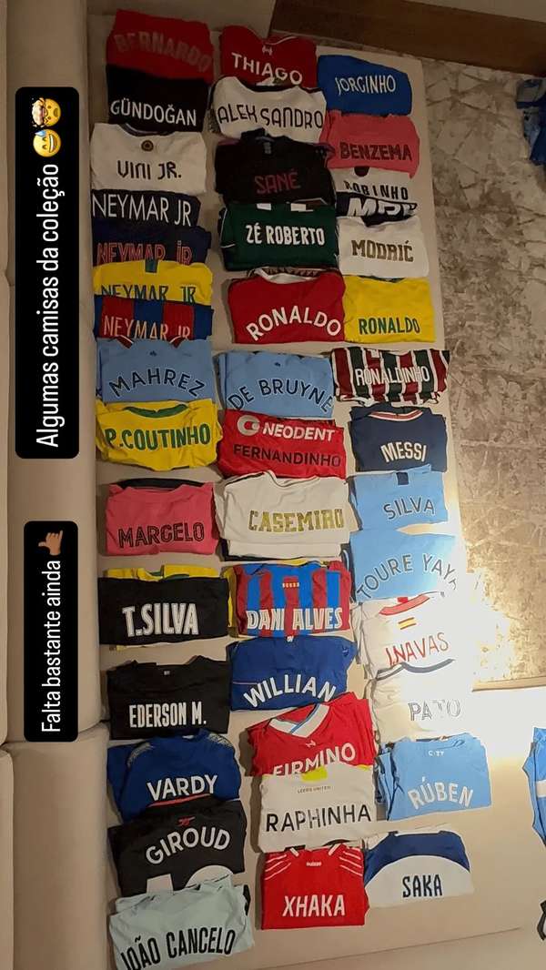 球星战袍大公开!热苏斯展示珍贵球衣藏品库