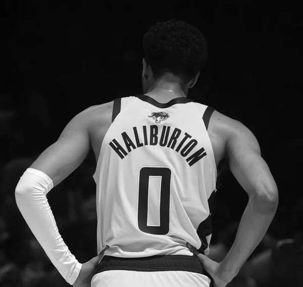 总决赛门票价格异动：步行者主场G6票价腰斩引关注