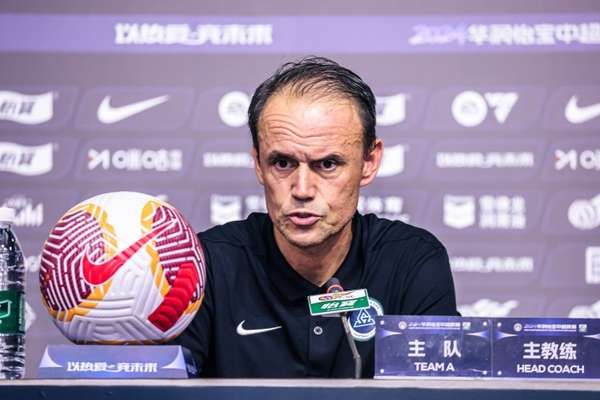 深足主帅回应失利：密集赛程非主因 重点解析球员伤情